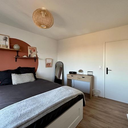 Lille Appart Cosy 68M2 Lumineux Avec Balcon - Garage Prive Kültér fotó