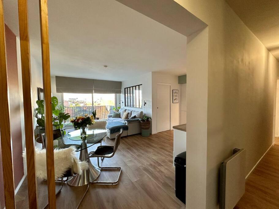 Lille Appart Cosy 68M2 Lumineux Avec Balcon - Garage Prive Kültér fotó
