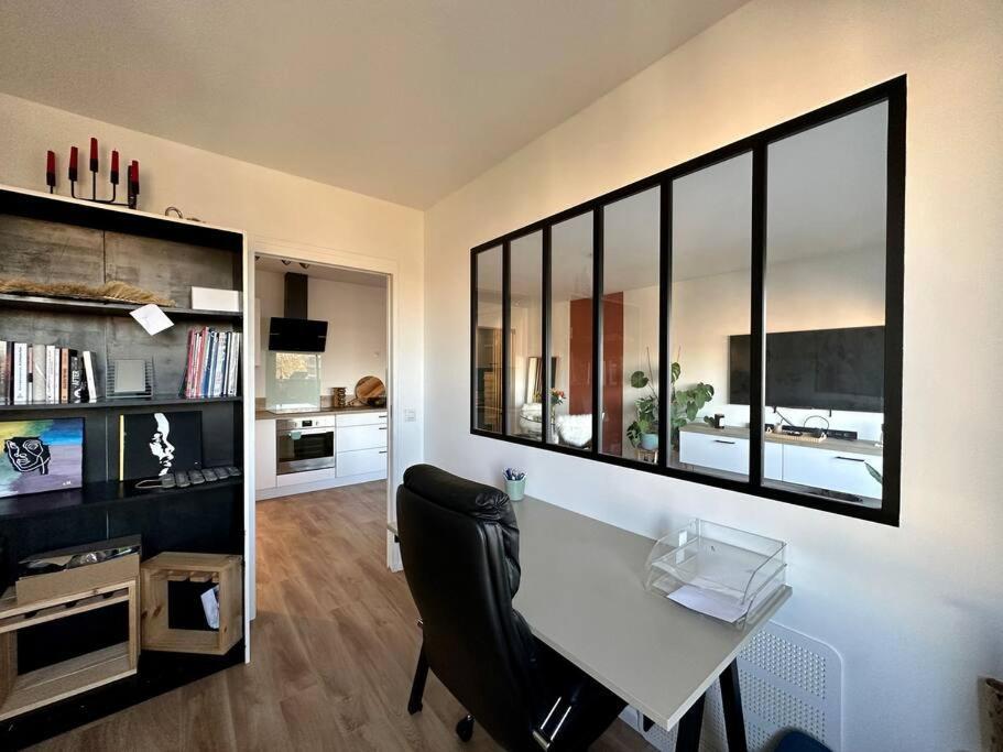 Lille Appart Cosy 68M2 Lumineux Avec Balcon - Garage Prive Kültér fotó