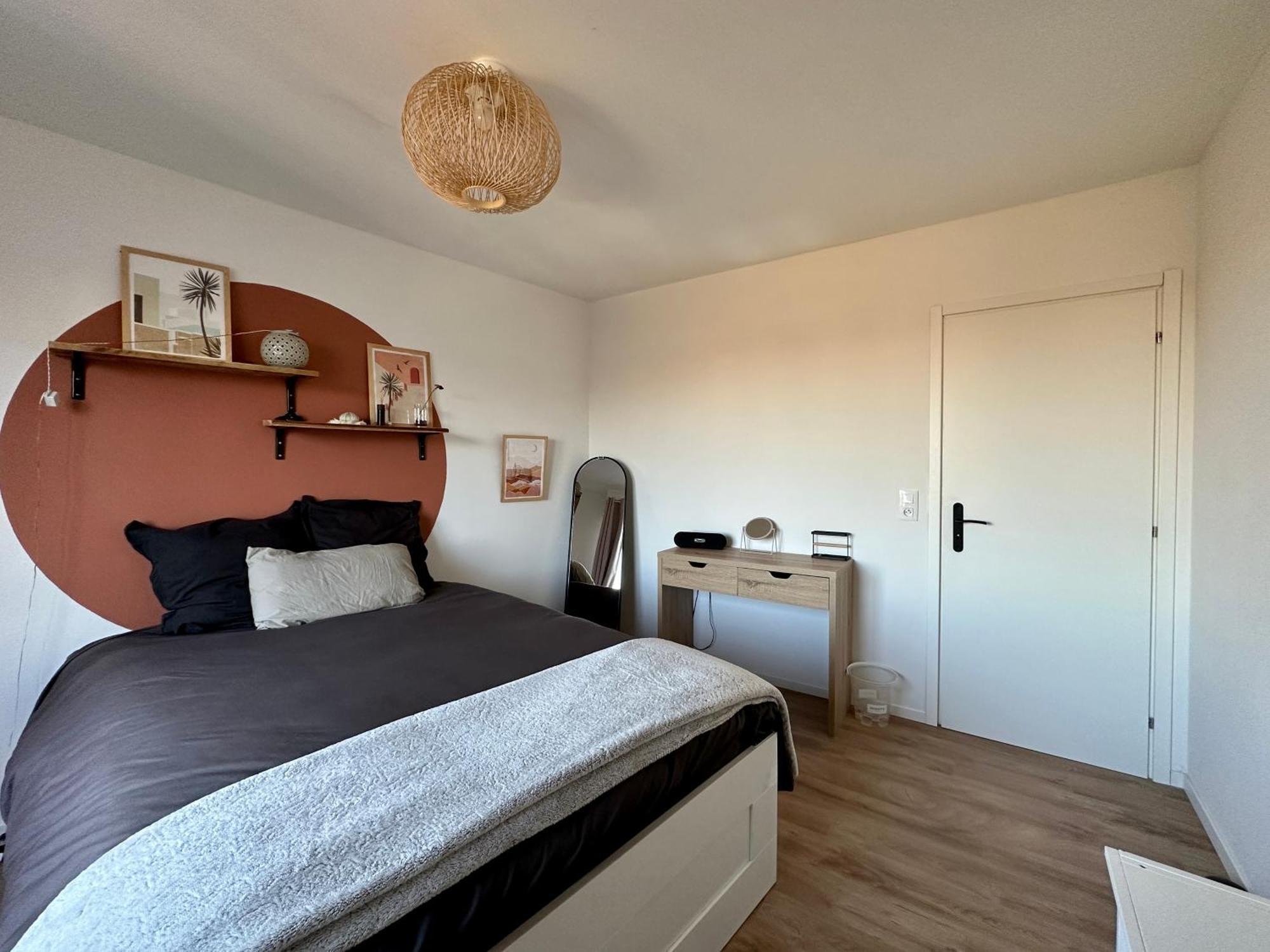 Lille Appart Cosy 68M2 Lumineux Avec Balcon - Garage Prive Kültér fotó